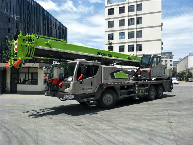 青州市随车吊师傅告诉你租赁随车吊车如何区分吨位